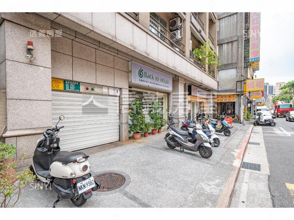 臺大宸市社區外觀及周邊環境