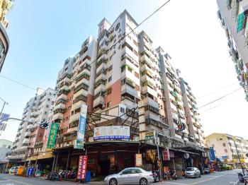 麗晶華廈