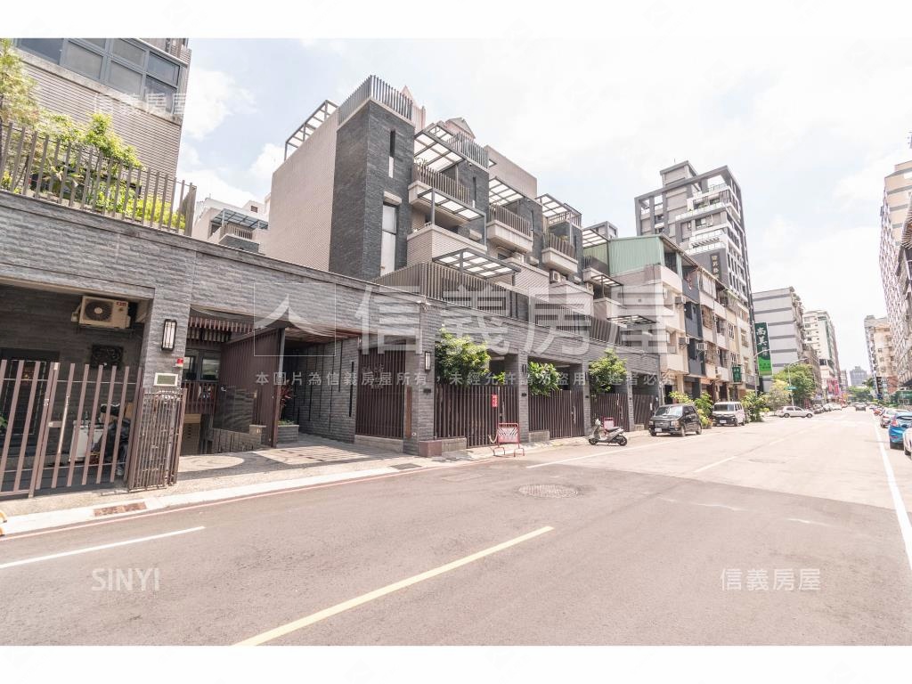 國境之南社區外觀及周邊環境