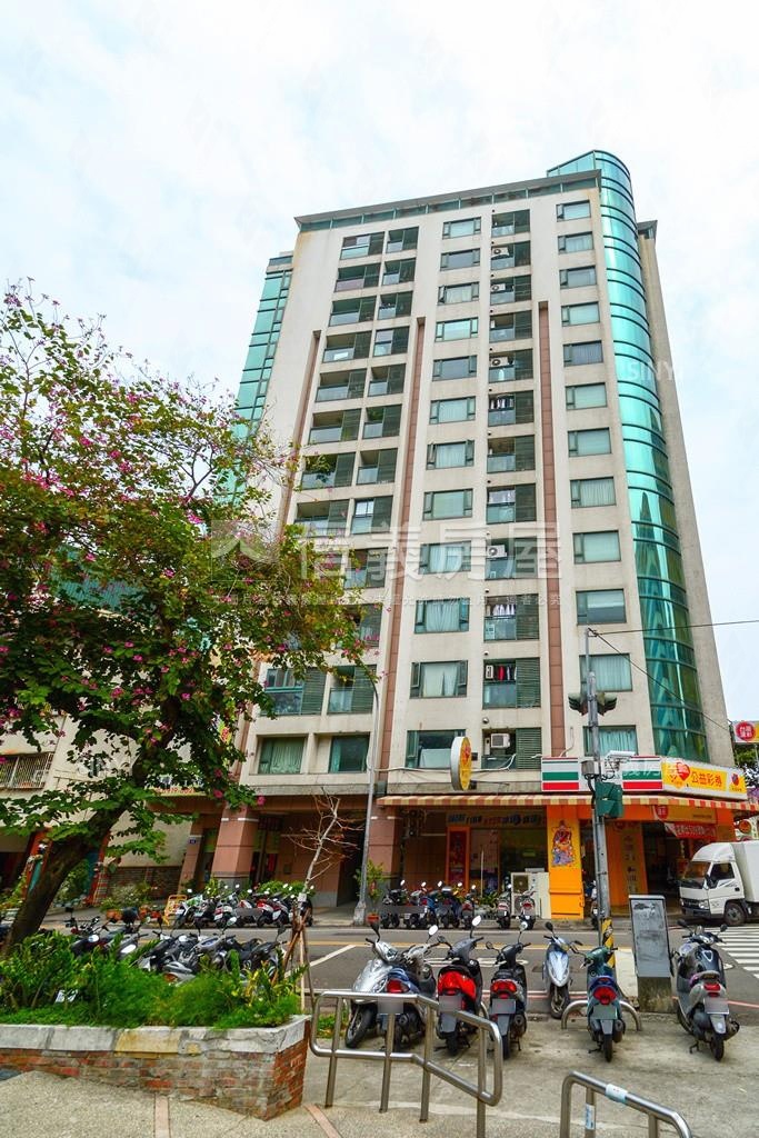 荷風麗品社區外觀及周邊環境