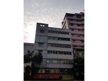 龍華名門