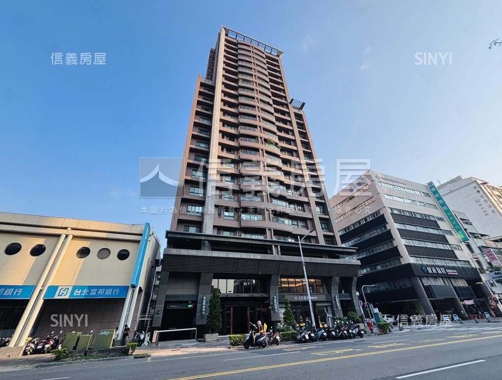 君河苑社區外觀及周邊環境
