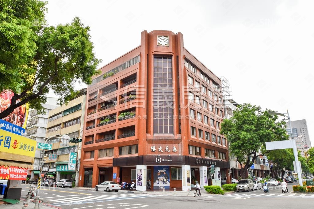 春元大樓社區外觀及周邊環境