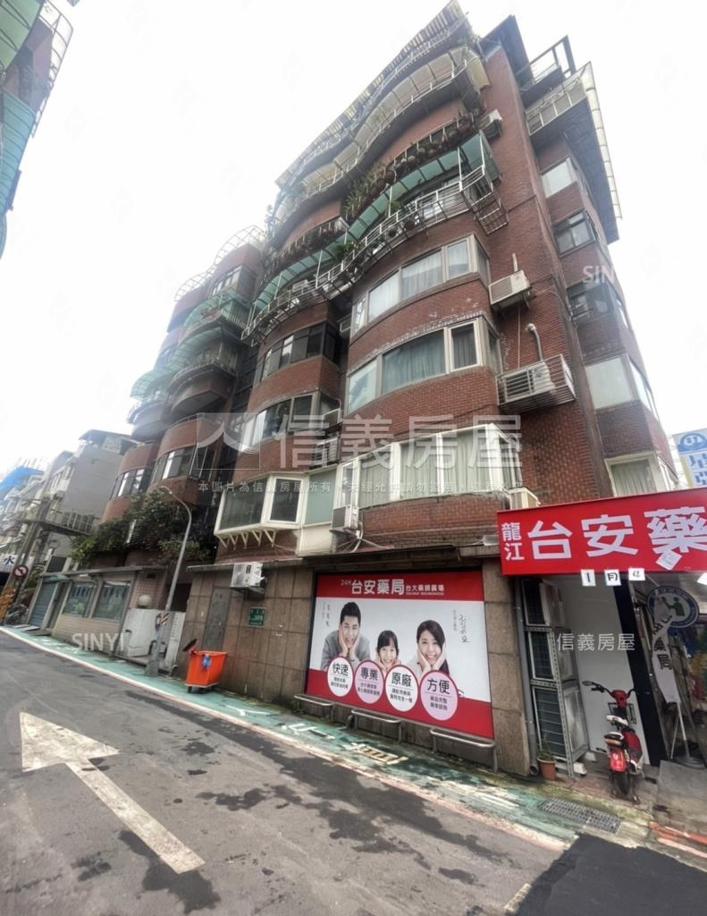 國泰碧園C區社區外觀及周邊環境