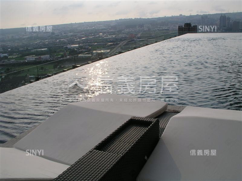 鄉林皇居社區外觀及周邊環境