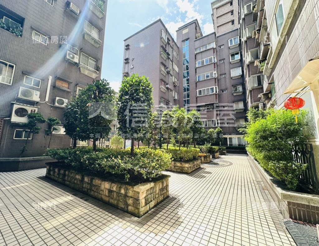 雙橡園社區外觀及周邊環境