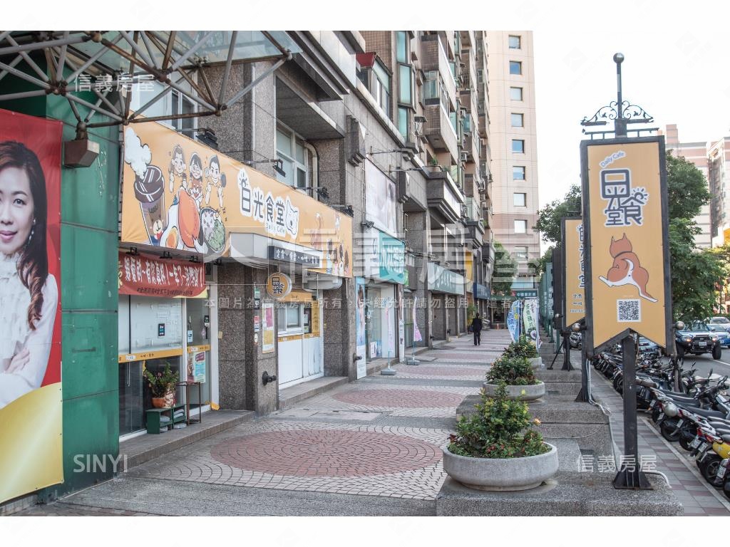 冠桃園社區外觀及周邊環境
