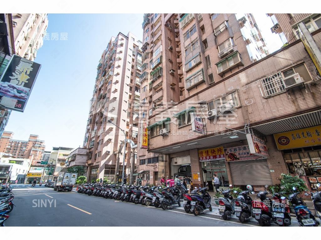 國際京城社區外觀及周邊環境