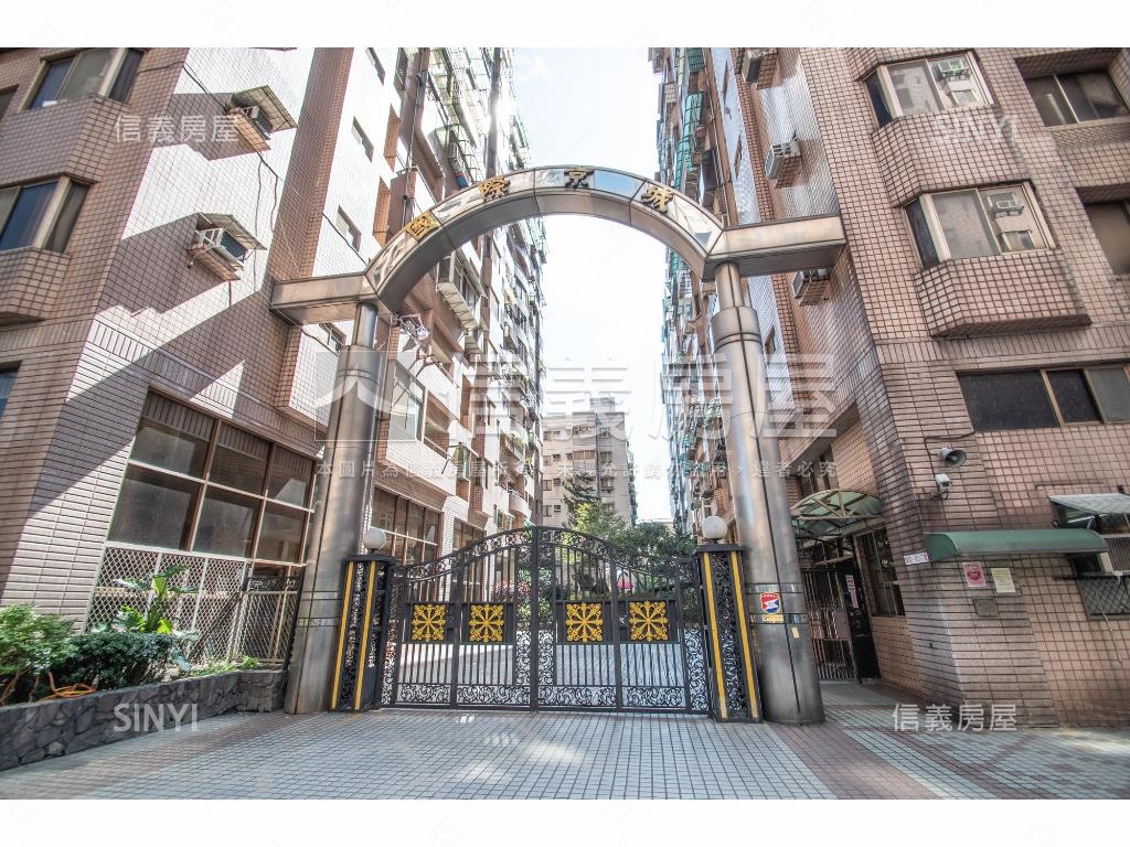 國際京城社區外觀及周邊環境