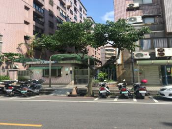 綠筆雅雅
