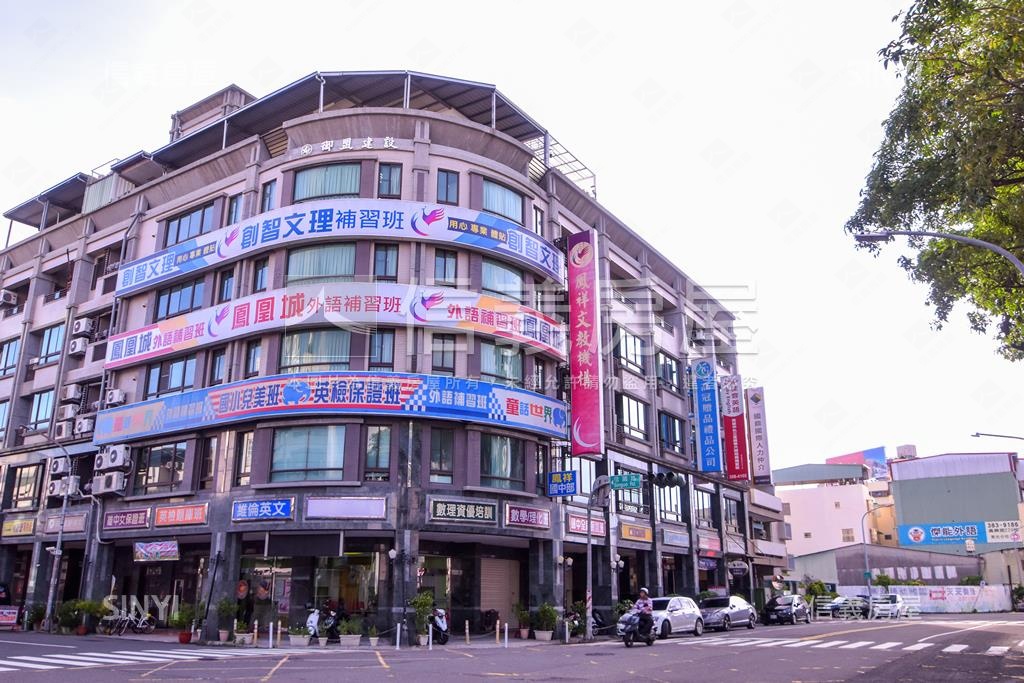 御盟皇品第十六代社區外觀及周邊環境
