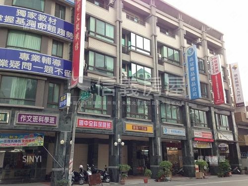 御盟皇品第十六代社區外觀及周邊環境