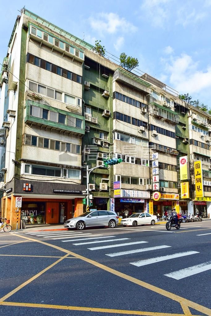 東方社區外觀及周邊環境