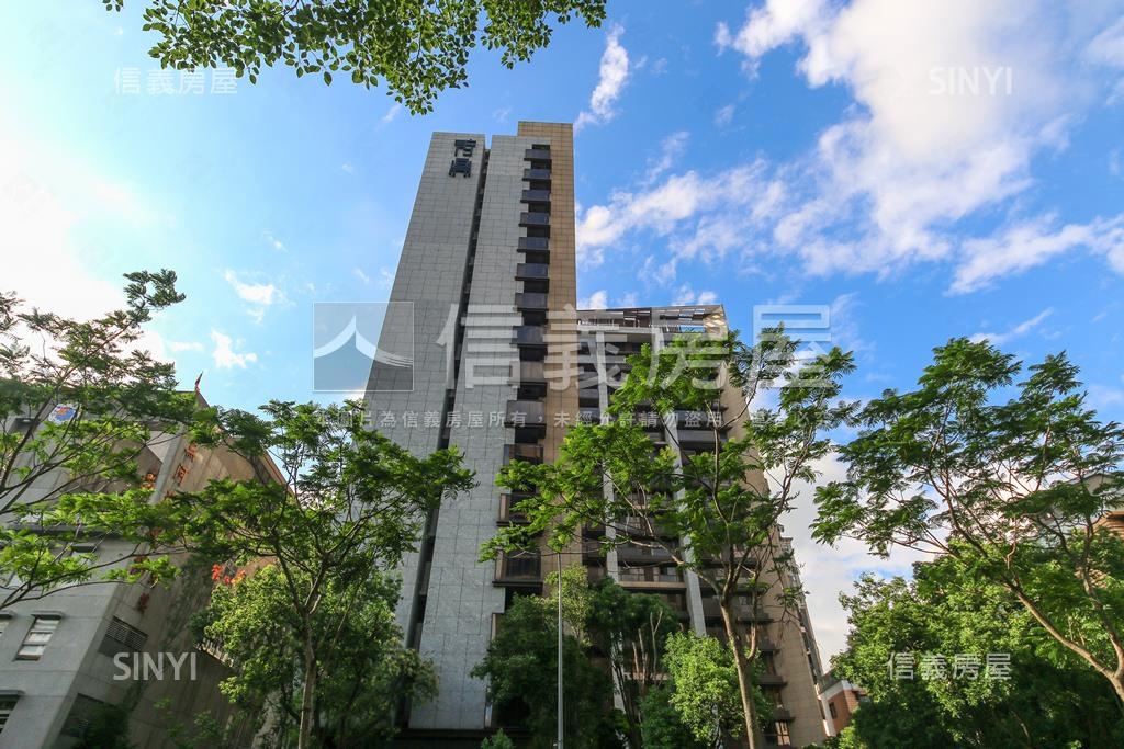 皇勝秀鼎社區外觀及周邊環境