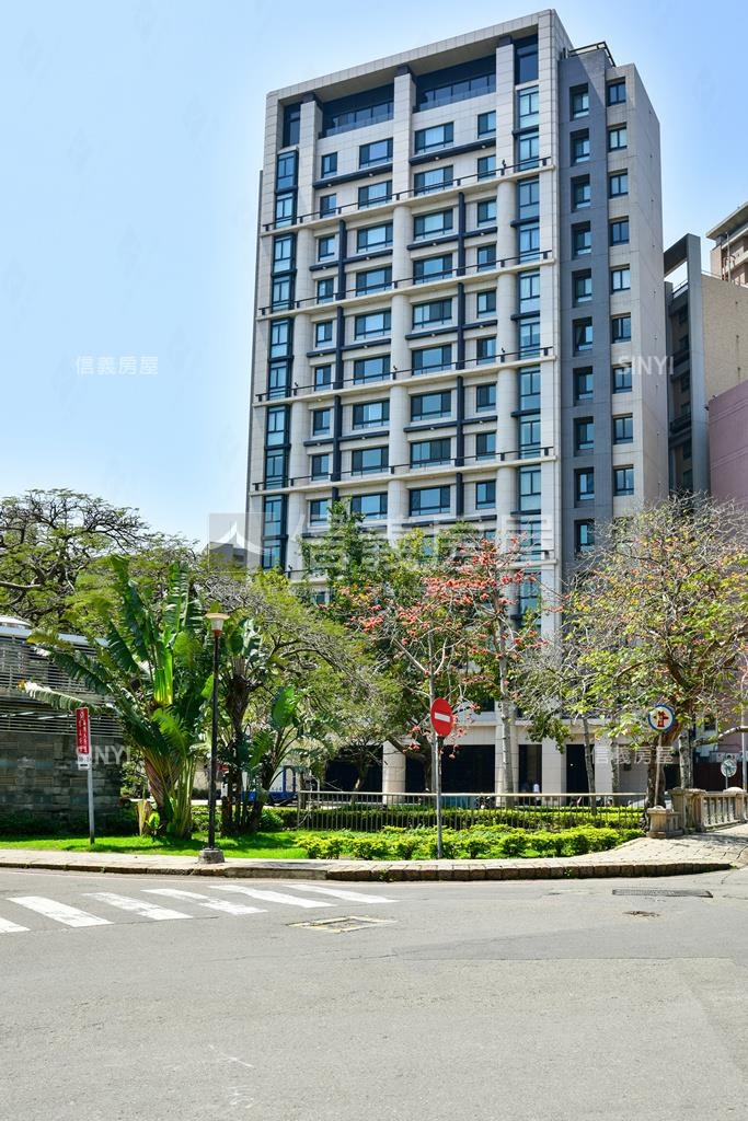 一邸社區外觀及周邊環境