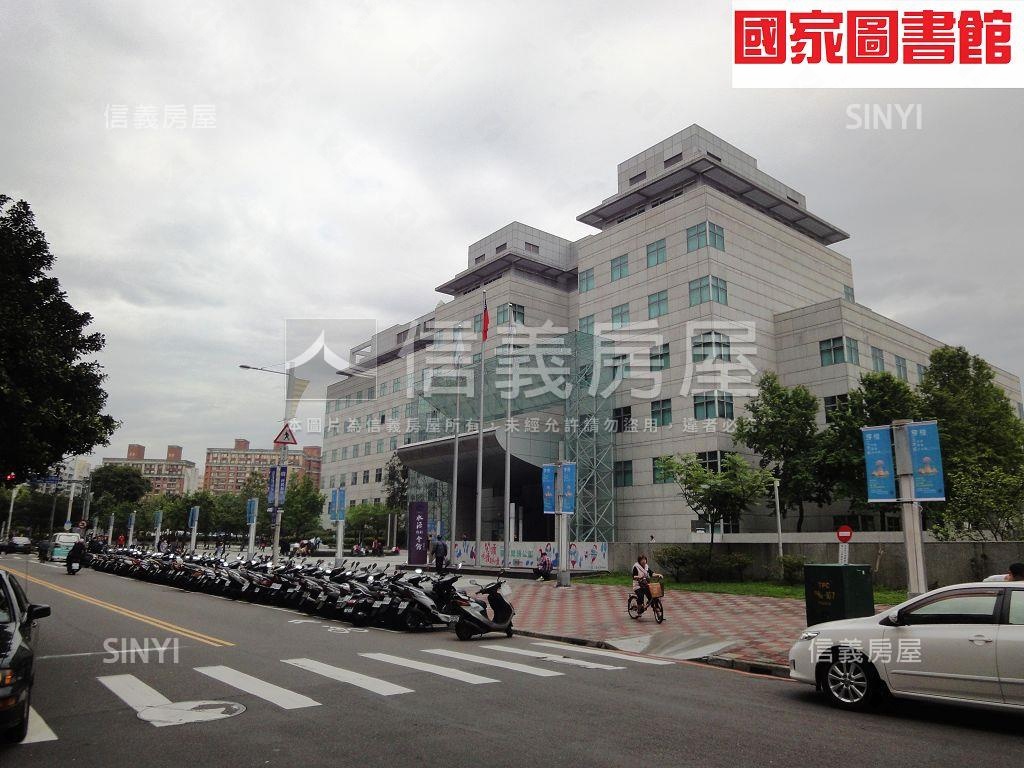 一品花園社區外觀及周邊環境