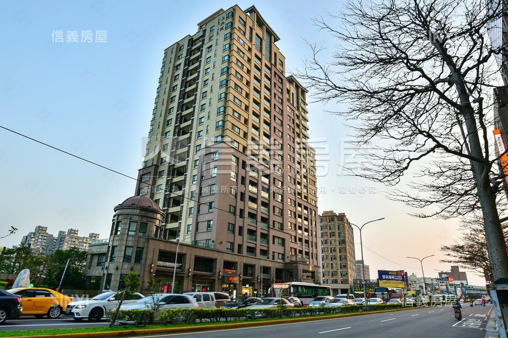 上品院社區外觀及周邊環境