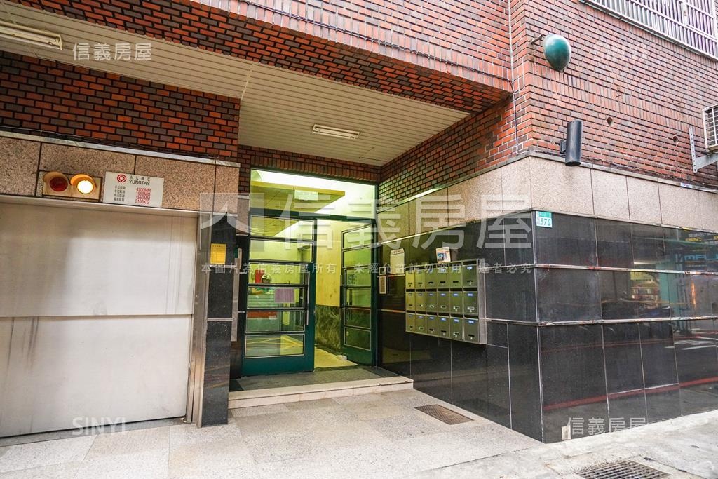 宏怡大廈社區外觀及周邊環境