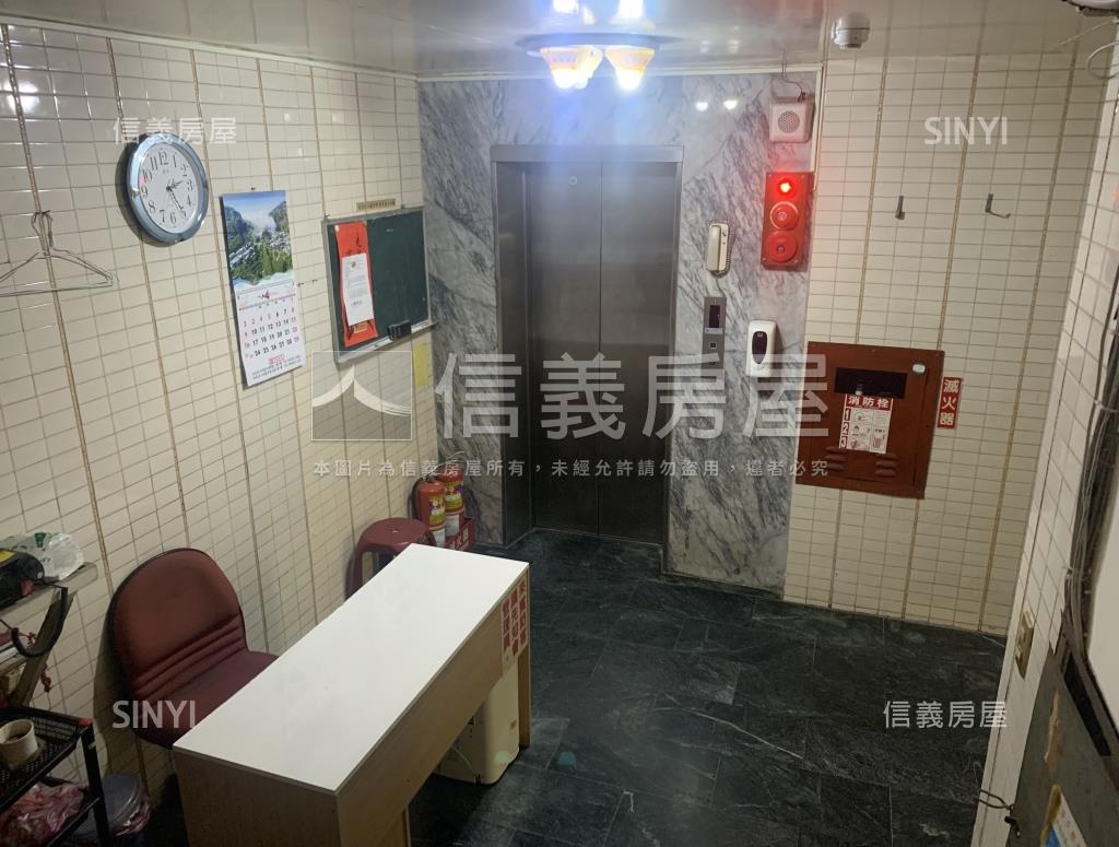 長青莊社區外觀及周邊環境