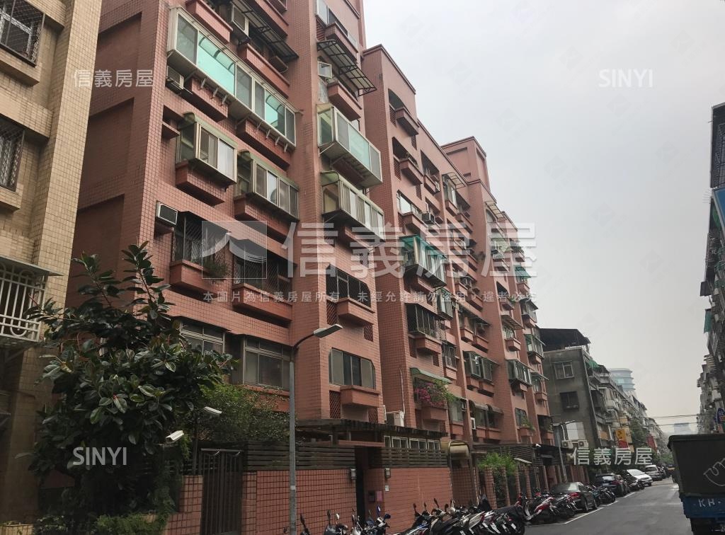 逸仙新城社區外觀及周邊環境