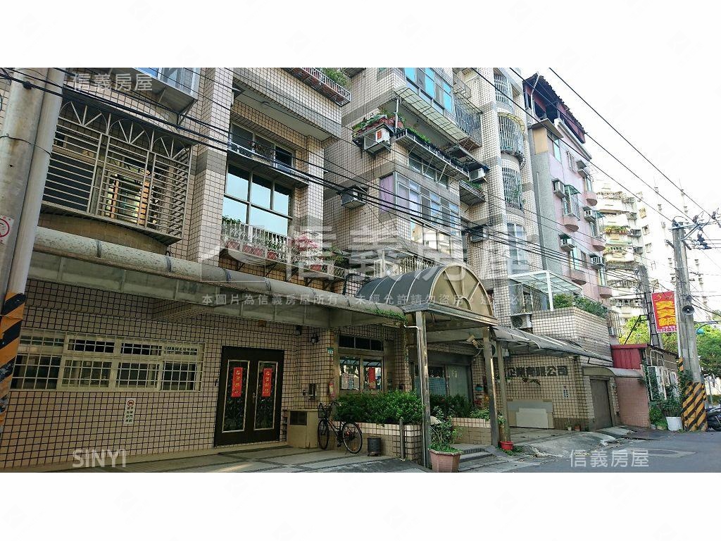 陽明雋品社區外觀及周邊環境