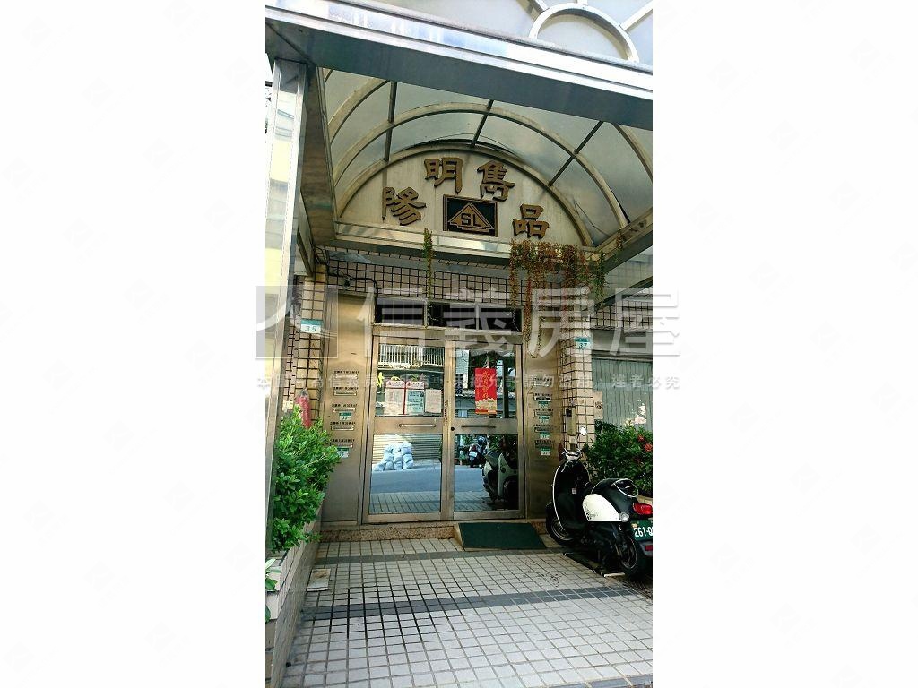 陽明雋品社區外觀及周邊環境