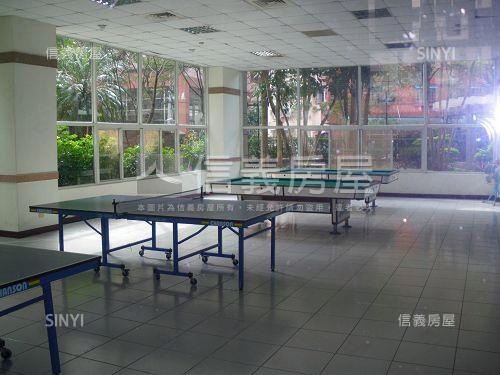 宏英加州社區外觀及周邊環境