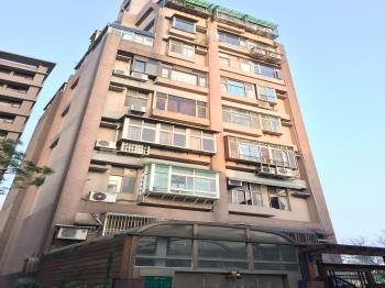 奇岩非凡比
