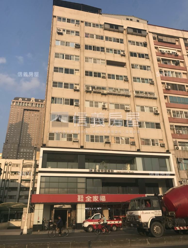 展新大廈社區外觀及周邊環境