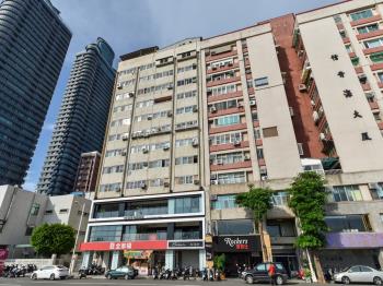展新大廈