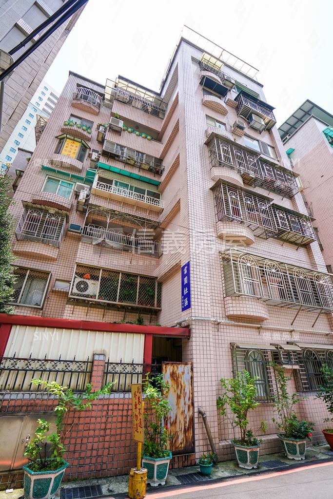 富園社區社區外觀及周邊環境