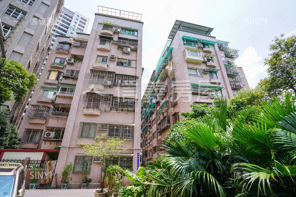 富園社區社區外觀及周邊環境