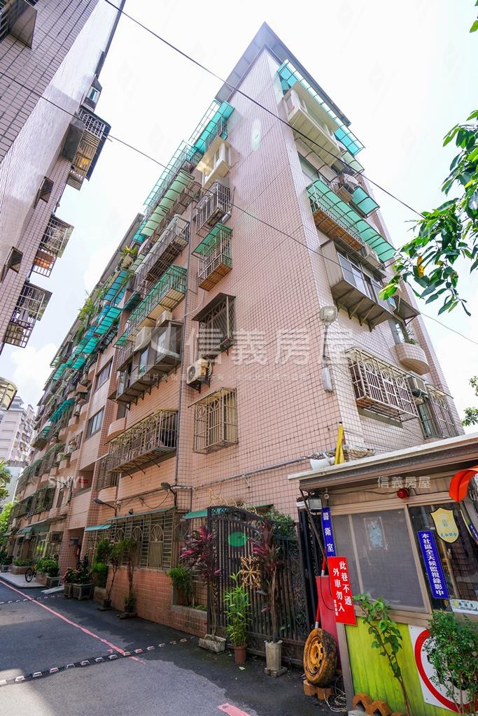 富園社區社區外觀及周邊環境