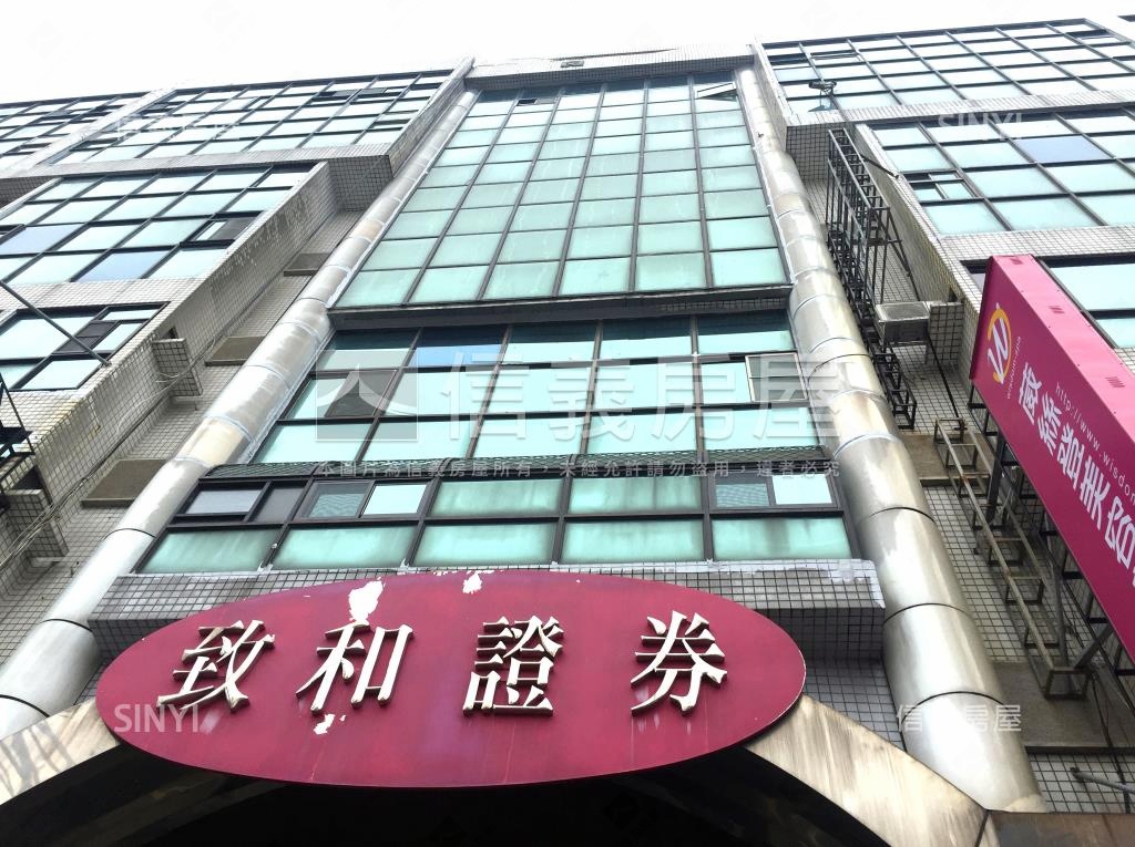 巨星大樓社區外觀及周邊環境