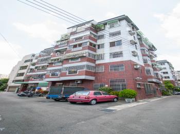 奕遠宏居