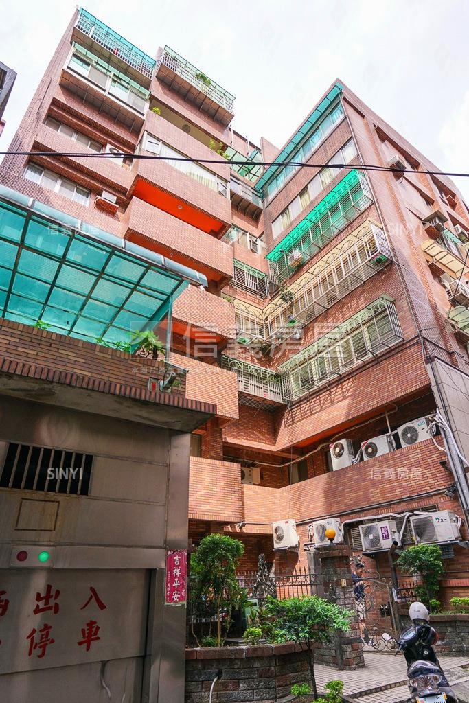 貴興106社區外觀及周邊環境