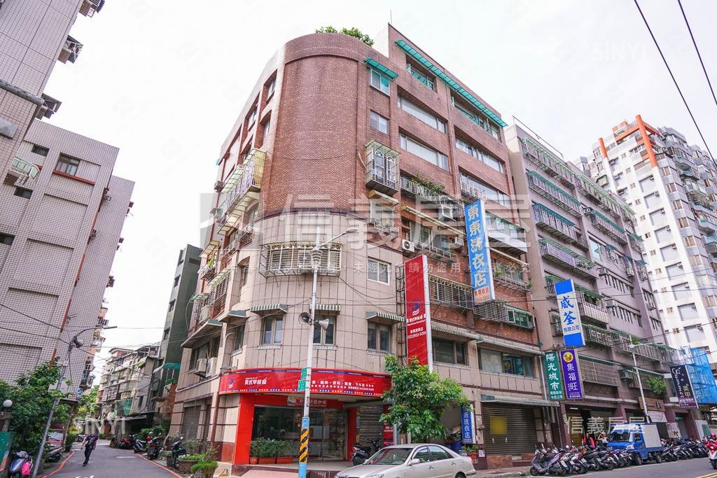 貴興106社區外觀及周邊環境