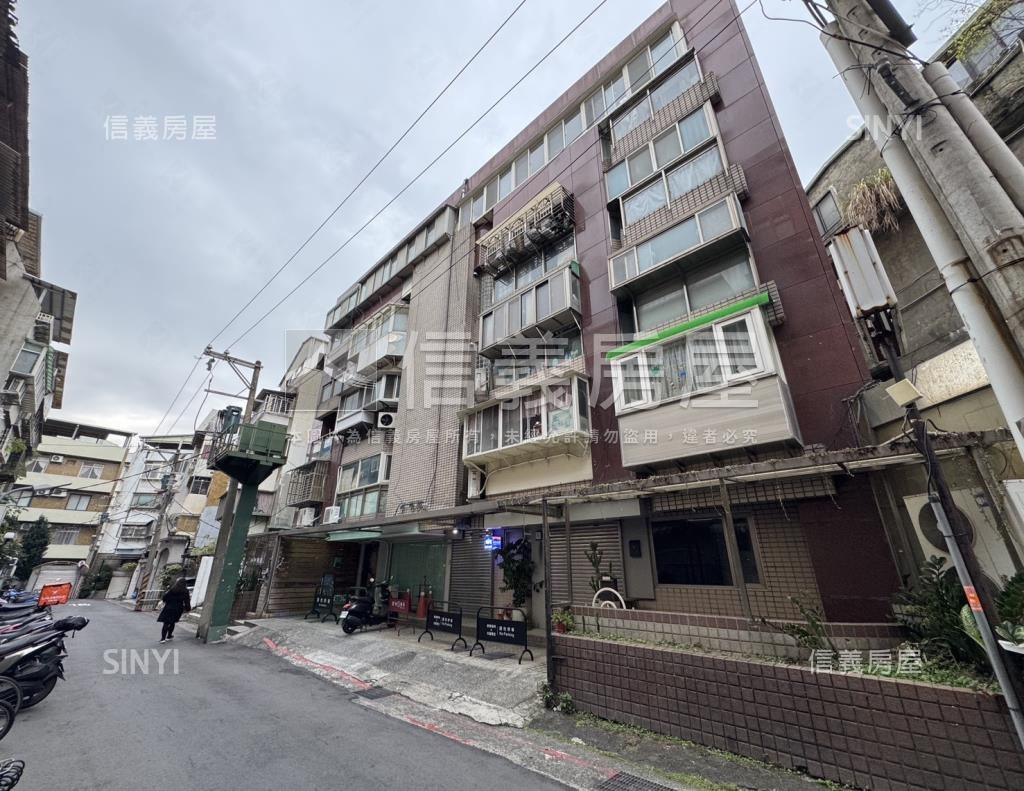 小新第社區外觀及周邊環境