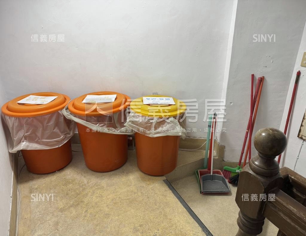 小新第社區外觀及周邊環境