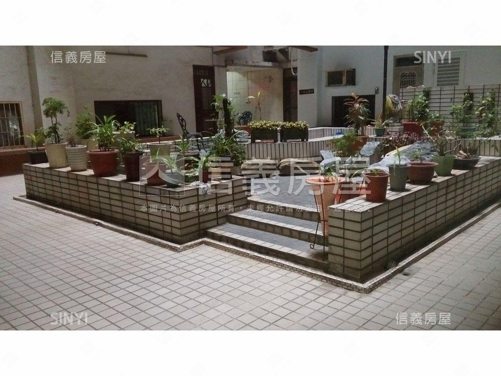 長春山水社區外觀及周邊環境