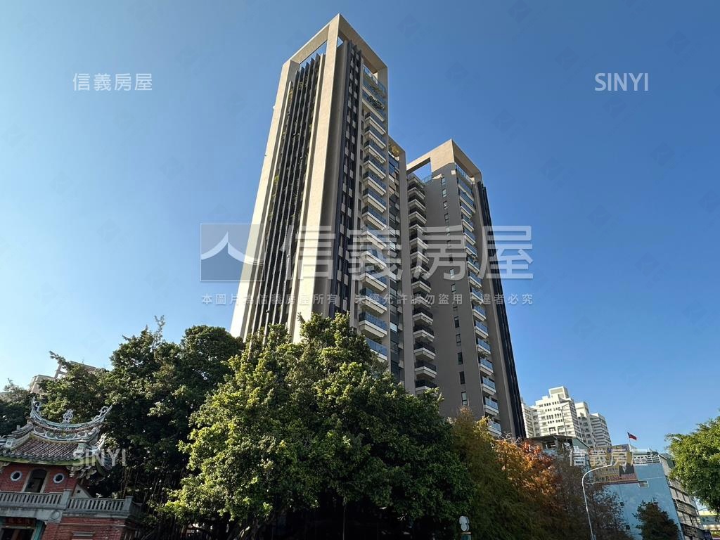 閱上景社區外觀及周邊環境