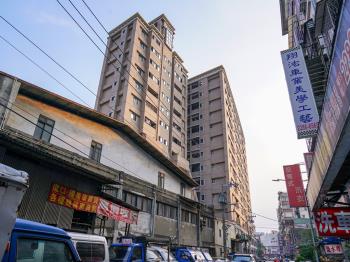 築城麗馳