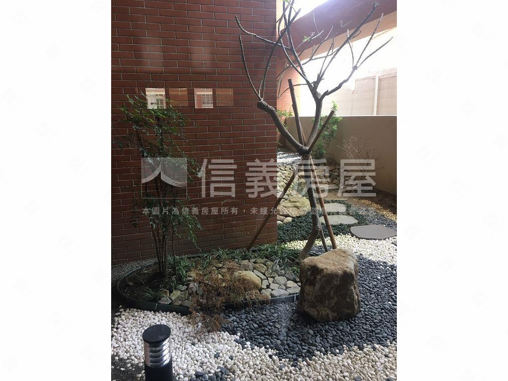 問鼎苑社區外觀及周邊環境