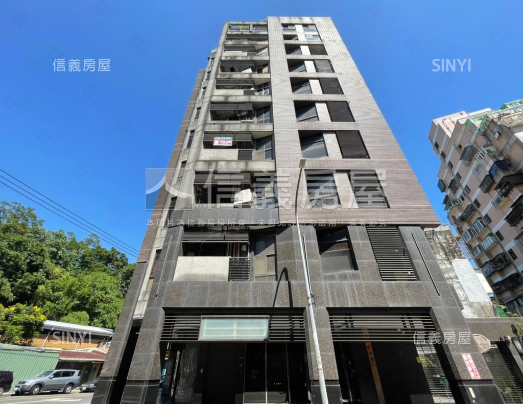 登富世家社區外觀及周邊環境