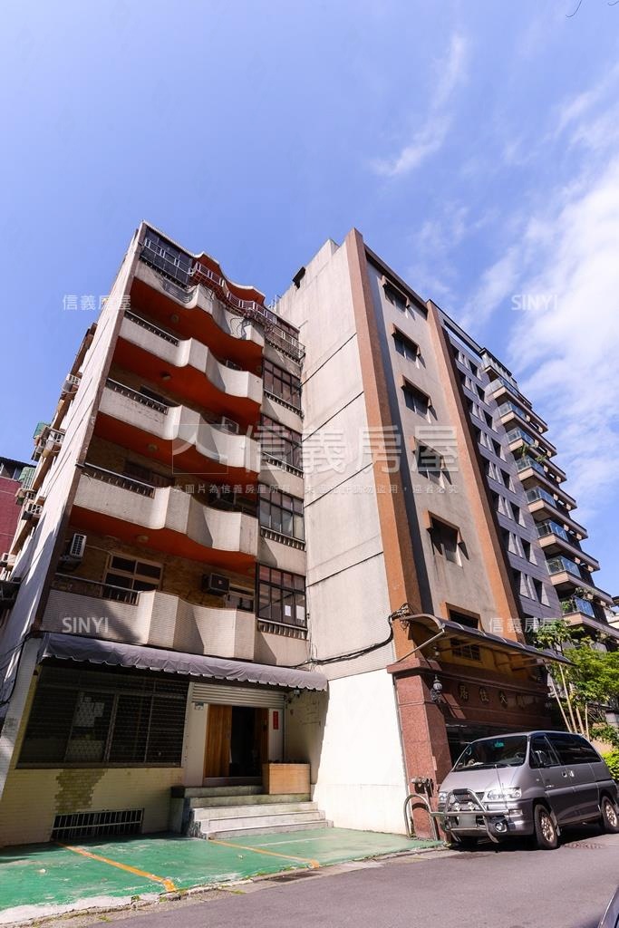 居住大廈社區外觀及周邊環境