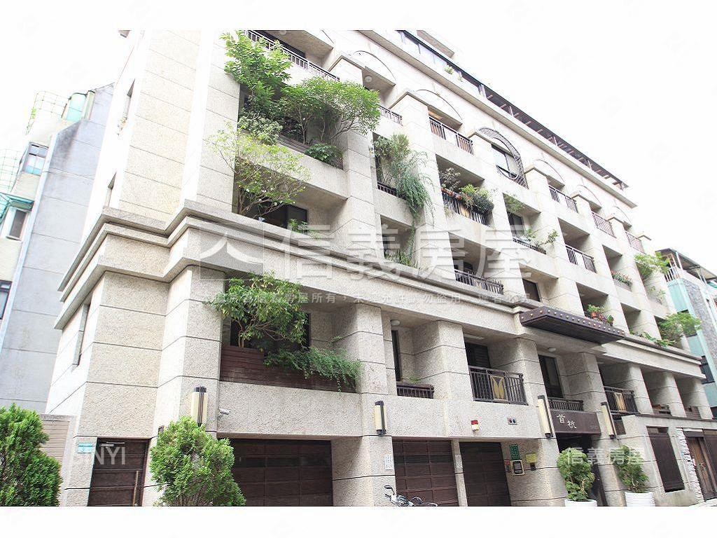 仁愛首杭社區外觀及周邊環境