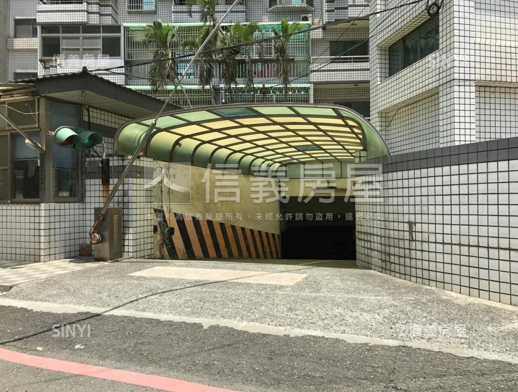 啟順天廈社區外觀及周邊環境