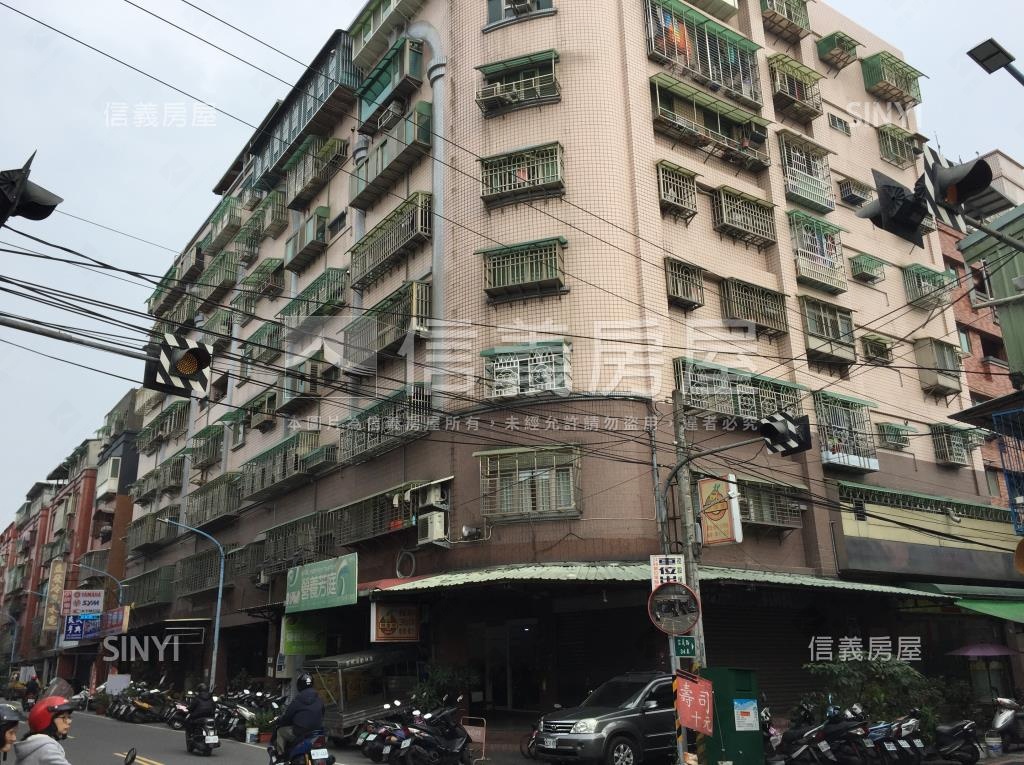 我愛蘆洲一期社區外觀及周邊環境