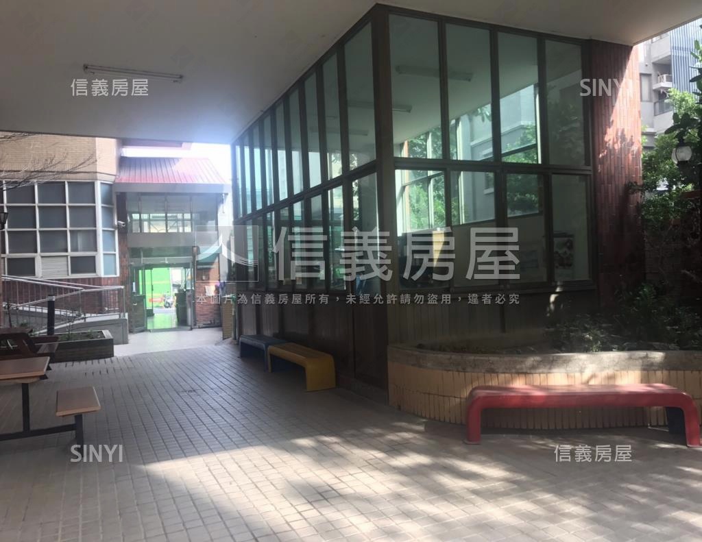 萬寶社區外觀及周邊環境