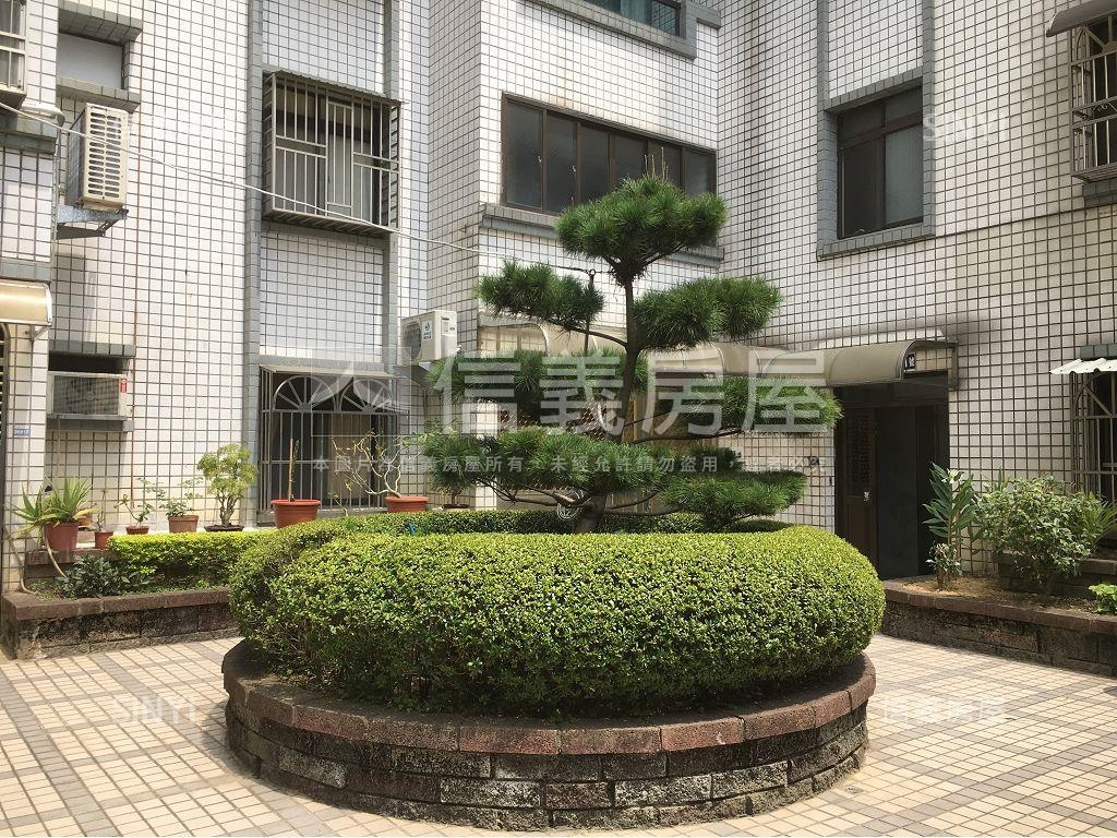育賢學園社區外觀及周邊環境